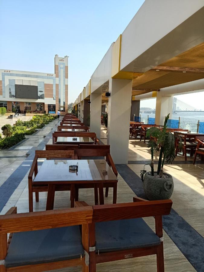 Nile Transport 5* Ausim