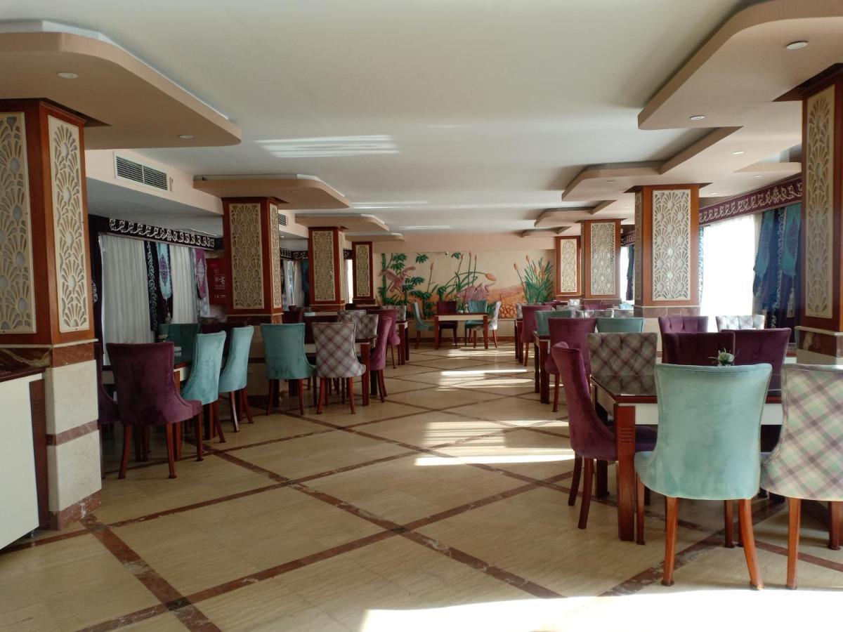 Nile Transport 5* Kairó